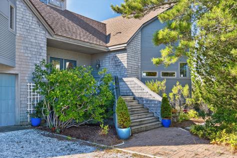 344 King Phillip Road Wellfleet MA 02667