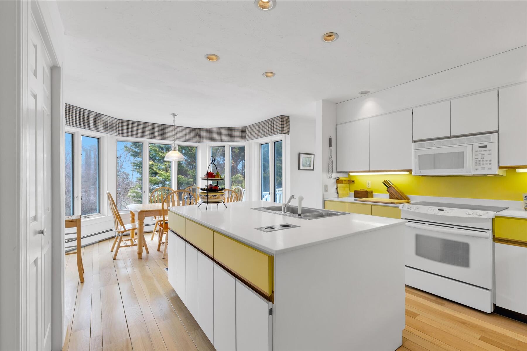 11 Joyce Circle East Dennis MA 02641