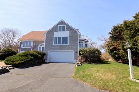 11 Joyce Circle Dennis MA 02641