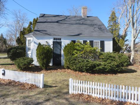 58 Bank Street Harwich Port MA 02646