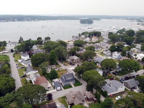47 Nanumett Street MA 02558