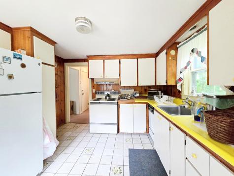 18 Cole Place Orleans MA 02653