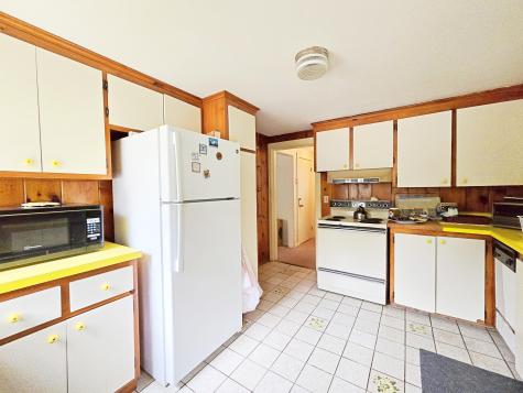 18 Cole Place Orleans MA 02653