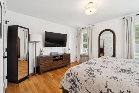 140 Broken Bow Lane Falmouth MA 02536