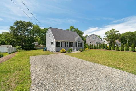 140 Broken Bow Lane Falmouth MA 02536