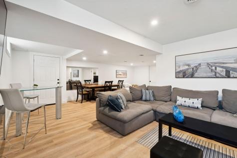 140 Broken Bow Lane Falmouth MA 02536
