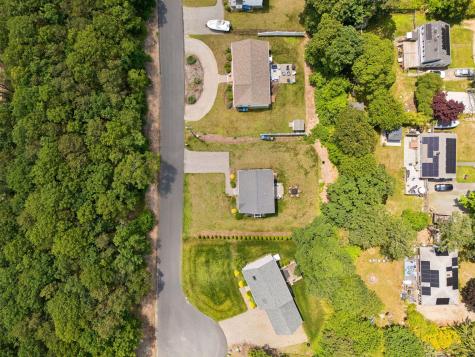 140 Broken Bow Lane Falmouth MA 02536