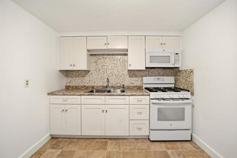 48 Wendward Way Yarmouth MA 02673