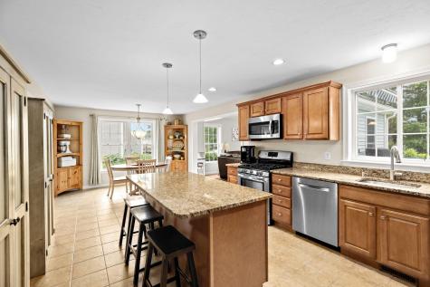 23 Settlers Way Bourne MA 02532