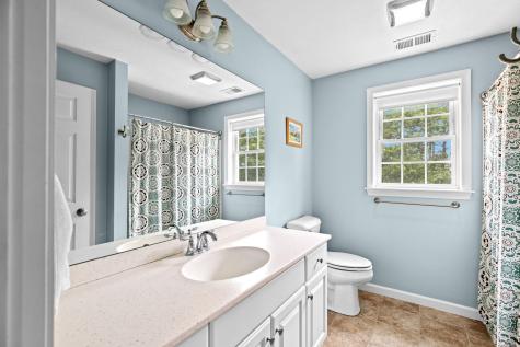 23 Settlers Way Bourne MA 02532