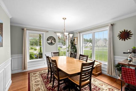 23 Settlers Way Bourne MA 02532