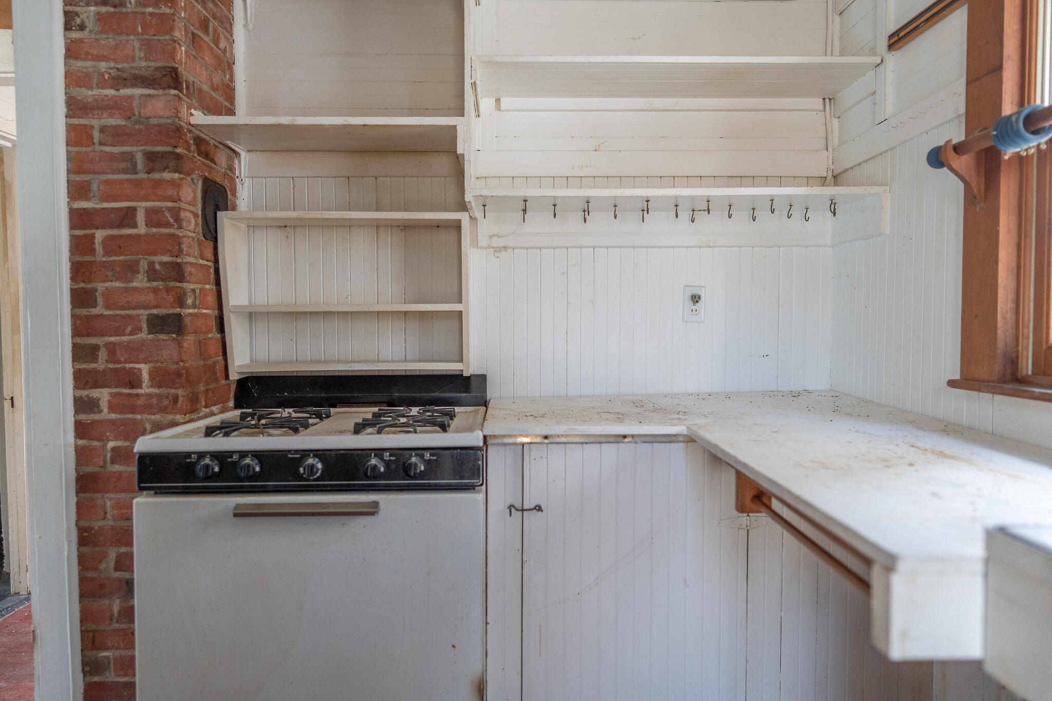 8 Essex Place Harwich MA 02646