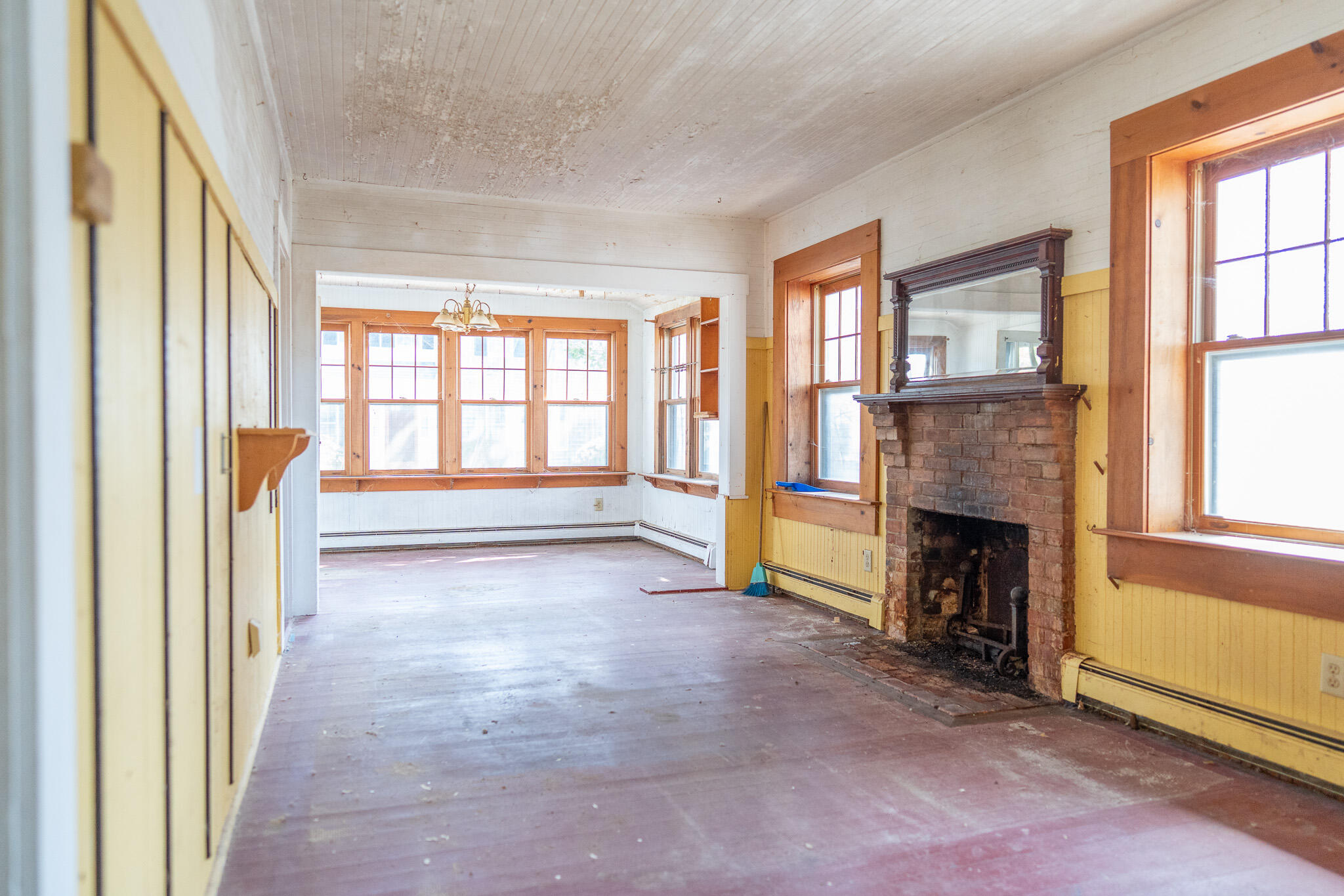 8 Essex Place Harwich MA 02646