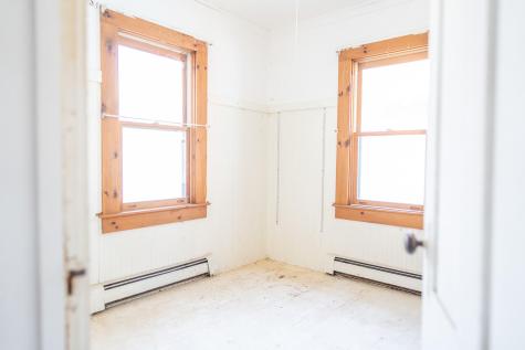 8 Essex Place Harwich MA 02646