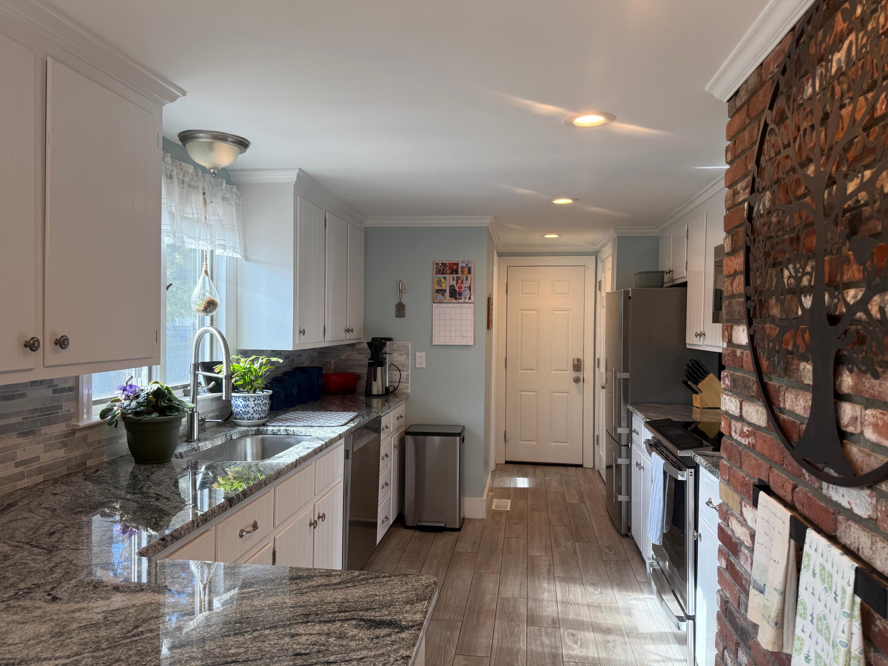 91 Chipping Green Circle Yarmouth MA 02664