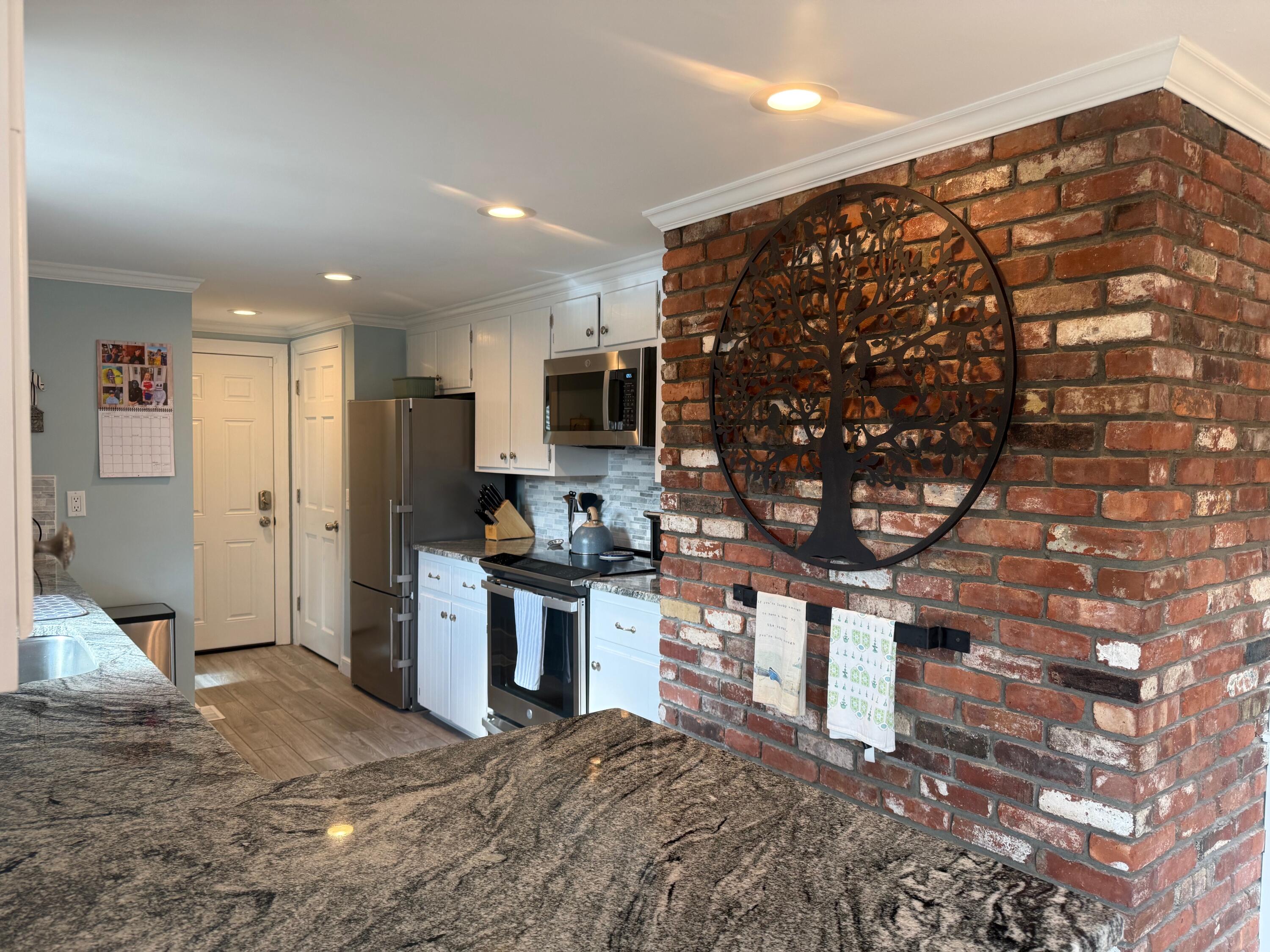 91 Chipping Green Circle Yarmouth MA 02664