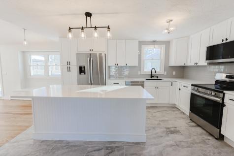 85 Braxton Road Falmouth MA 02536