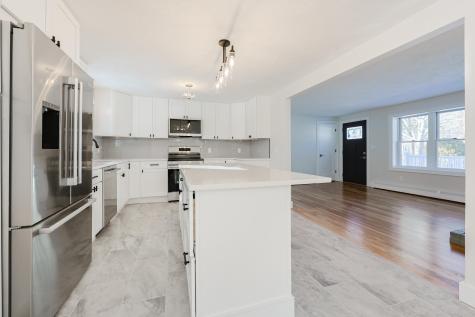 85 Braxton Road Falmouth MA 02536