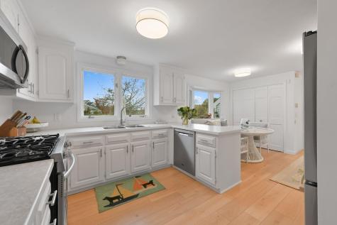 7 Oxford Drive Barnstable MA 02635