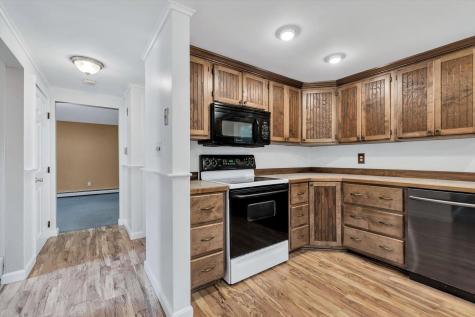 18 Fordham Road East Falmouth MA 02536