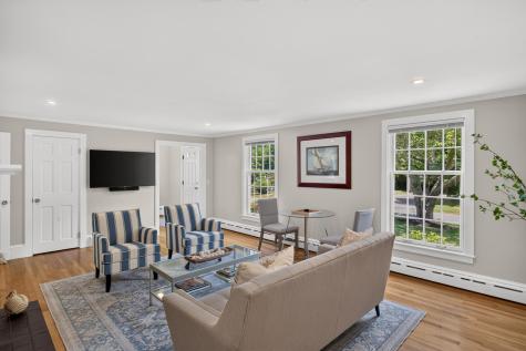 25 Gingerbread Lane Yarmouth MA 02675