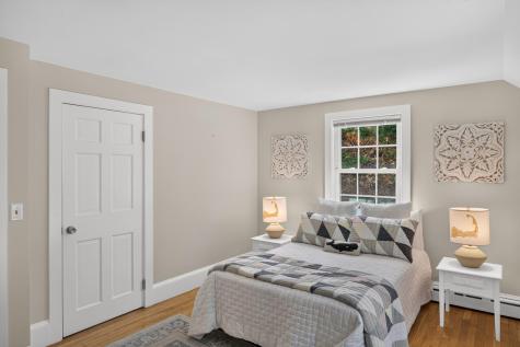 25 Gingerbread Lane Yarmouth MA 02675