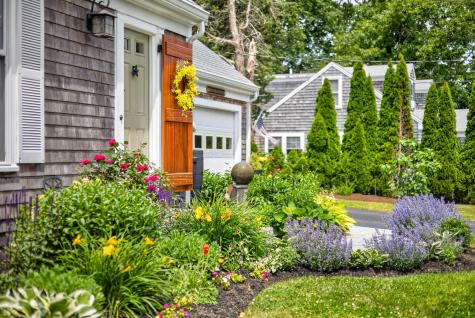 25 Gingerbread Lane Yarmouth MA 02675