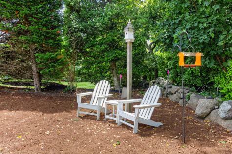 25 Gingerbread Lane Yarmouth MA 02675