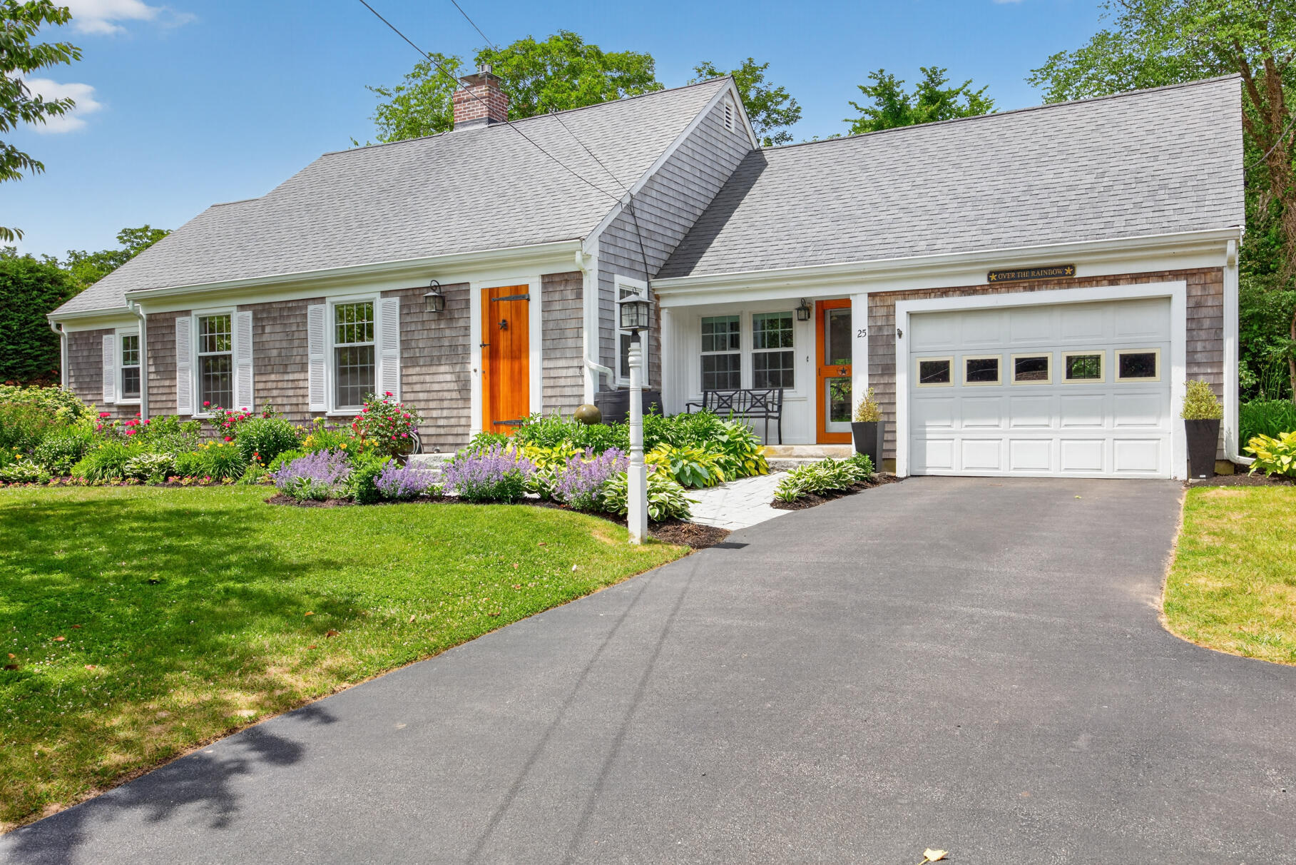 25 Gingerbread Lane Yarmouth MA 02675