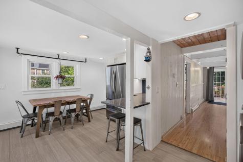 27 Mcguerty Road Brewster MA 02631