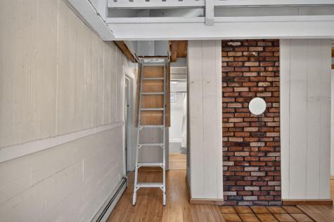 27 Mcguerty Road Brewster MA 02631