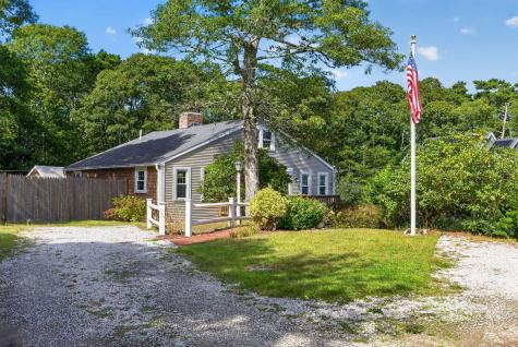 27 Mcguerty Road Brewster MA 02631