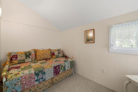 20 East Road Mashpee MA 02649