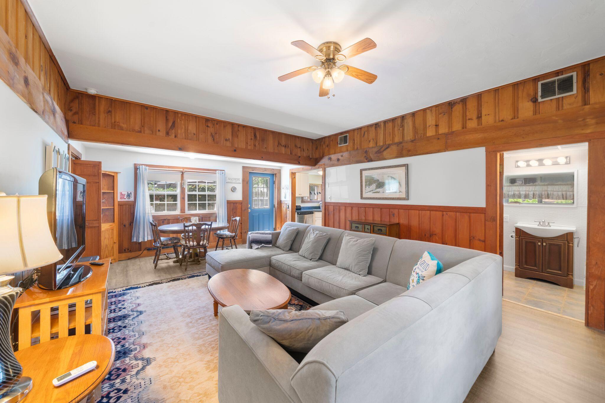20 East Road Mashpee MA 02649
