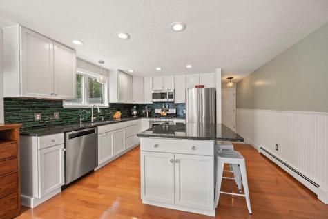 12 Rock Hollow Drive Falmouth MA 02536