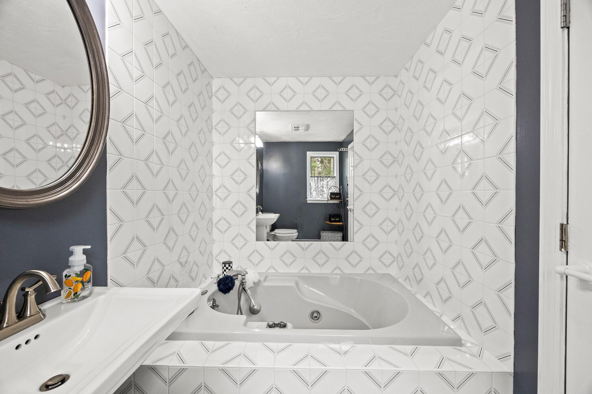 12 Rock Hollow Drive Falmouth MA 02536