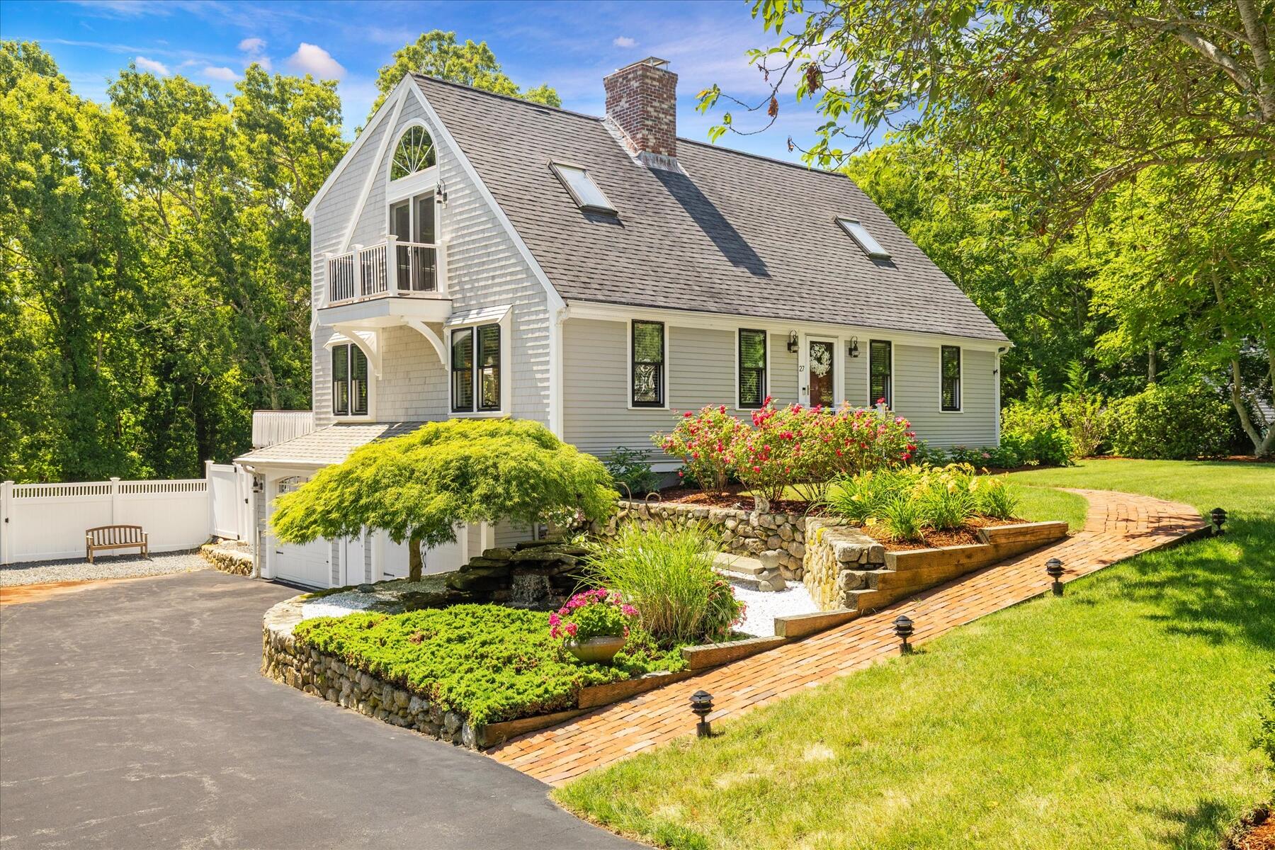 27 Crestview Drive Sandwich MA 02537