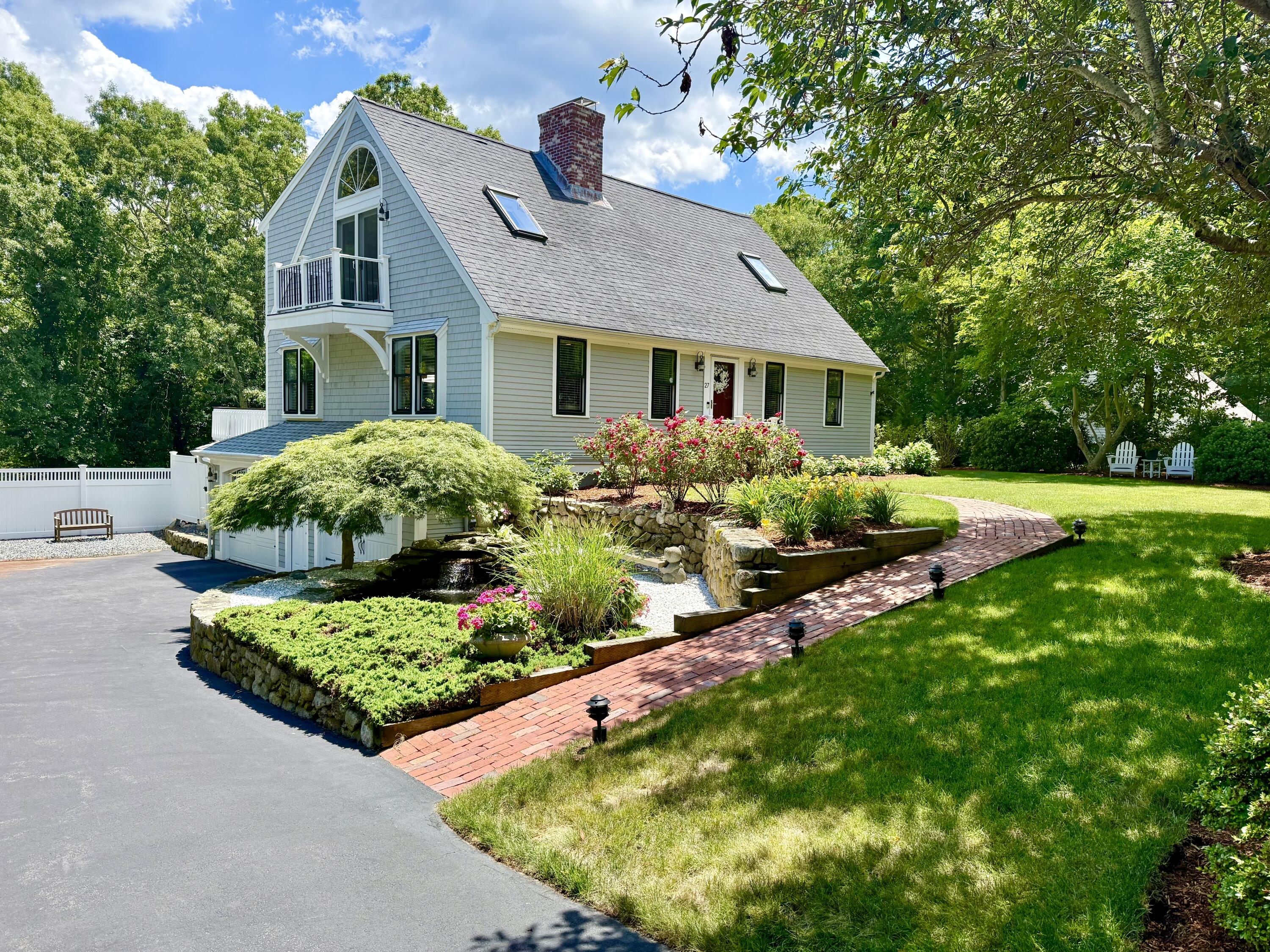 27 Crestview Drive East Sandwich MA 02537