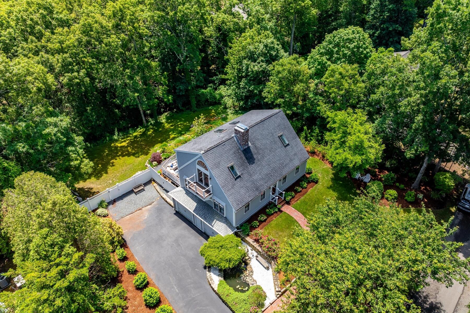27 Crestview Drive East Sandwich MA 02537