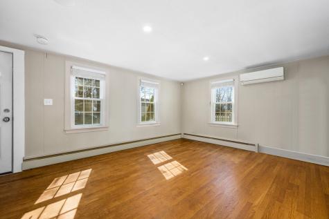 22 Annette Avenue Falmouth MA 02536