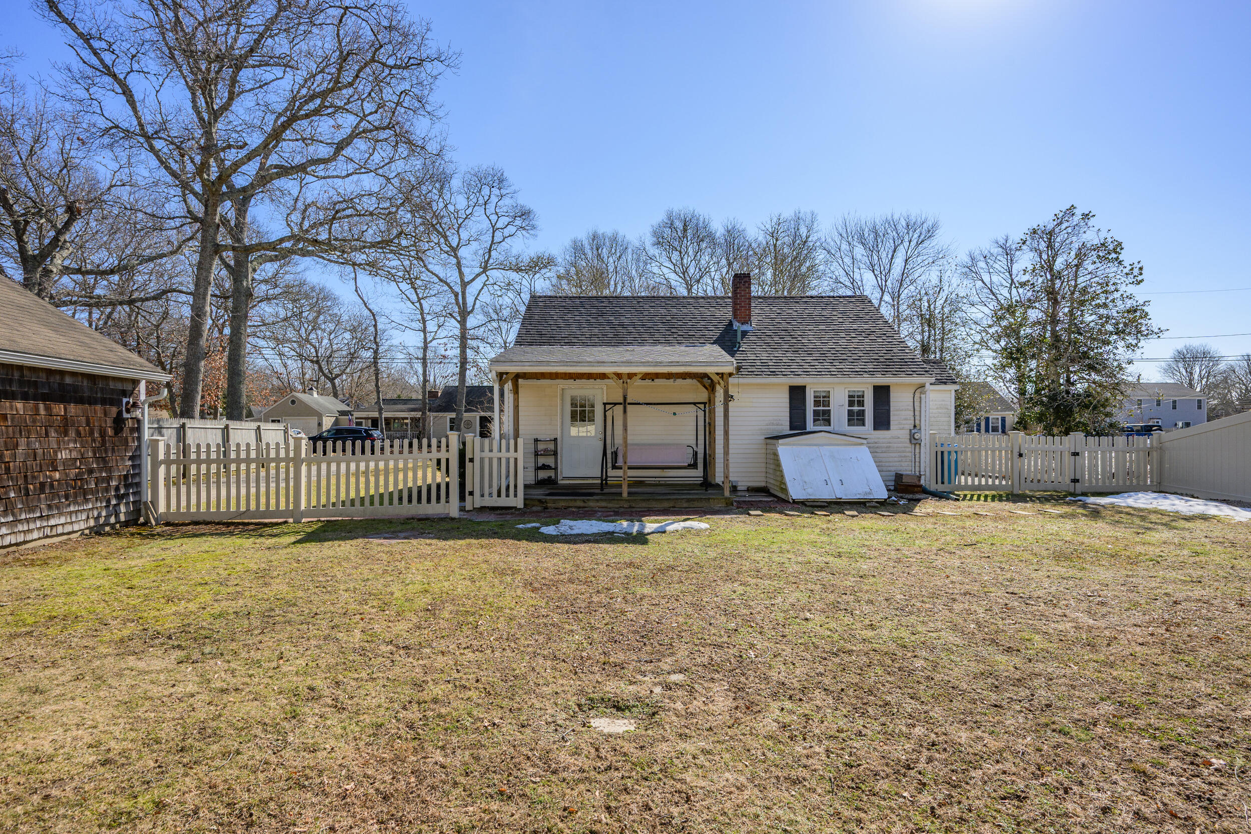 22 Annette Avenue Falmouth MA 02536