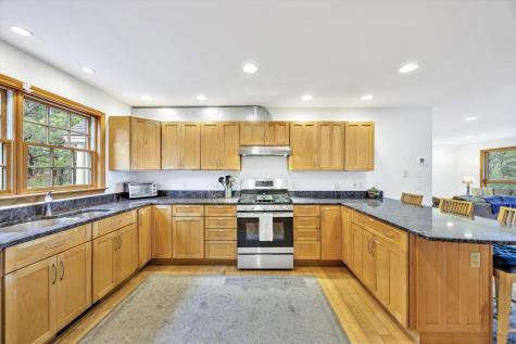 128 Shore Road Truro MA 02666