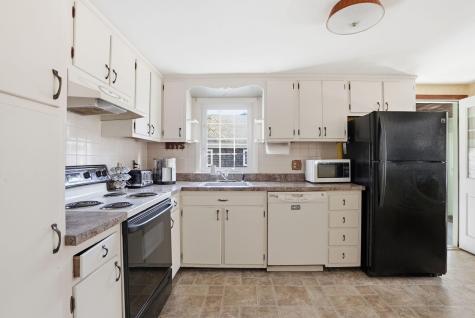 130 Silver Leaf Lane Yarmouth MA 02673
