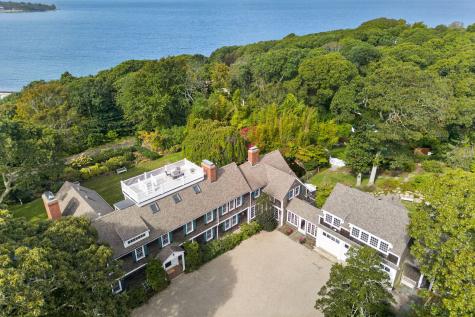 80 Gansett Road Woods Hole MA 02543