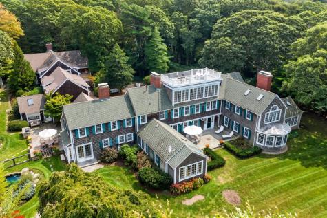 80 Gansett Road Woods Hole MA 02543
