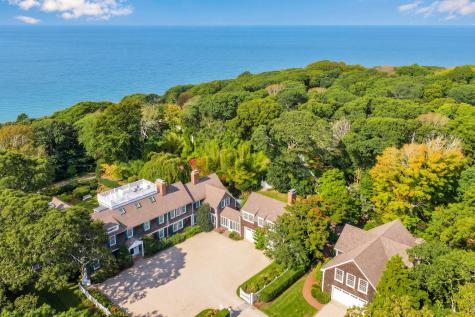 80 Gansett Road Woods Hole MA 02543