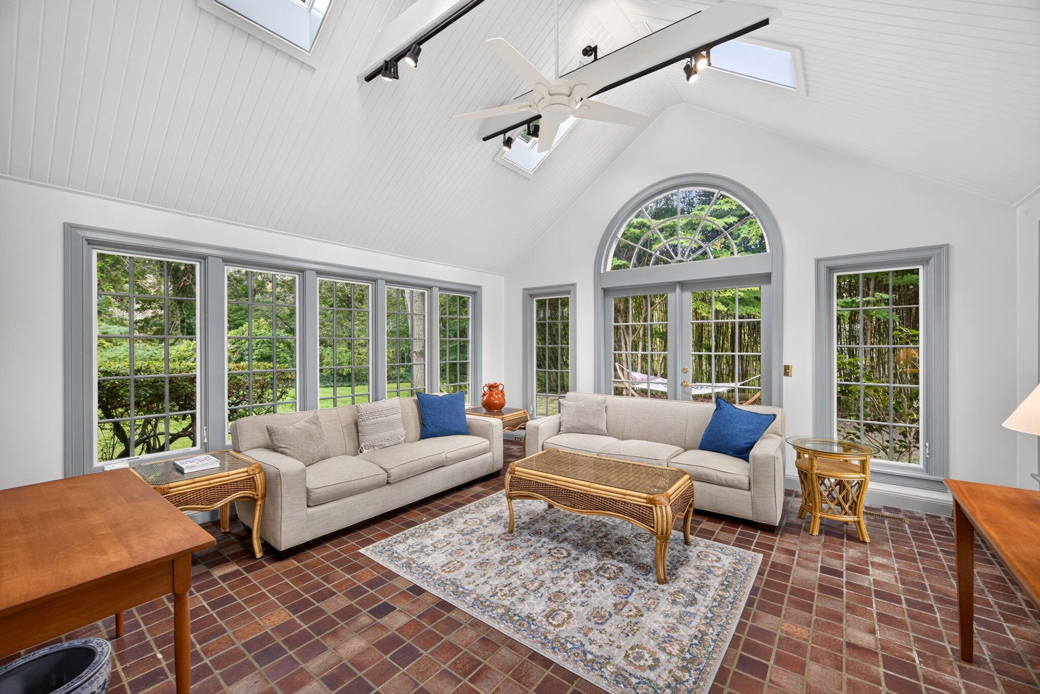 80 Gansett Road Woods Hole MA 02543
