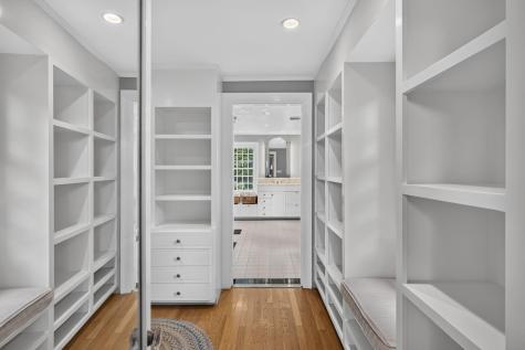 80 Gansett Road Woods Hole MA 02543