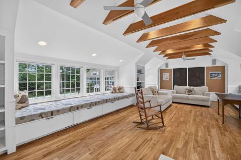 80 Gansett Road Woods Hole MA 02543
