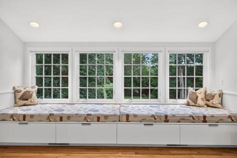 80 Gansett Road Woods Hole MA 02543